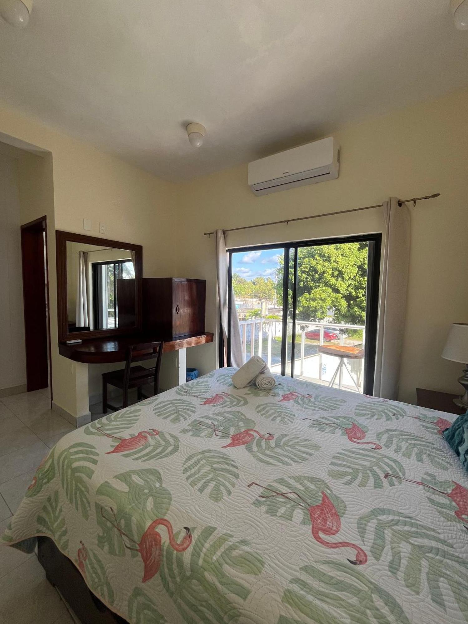 Hotel Caribe Косумел Екстериор снимка